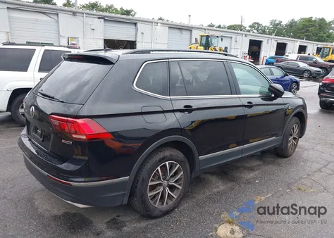 2020 Volkswagen Tiguan 2.0T Se/2.0T Se R-Line Black/2.0T Sel из США, поврежденный, VIN 3VV2B7AX9LM158850